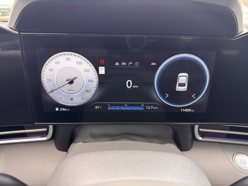 Used 2024 Hyundai Elantra SEL image 23