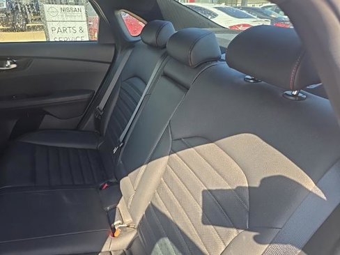 Used 2023 Kia Forte GT image 8