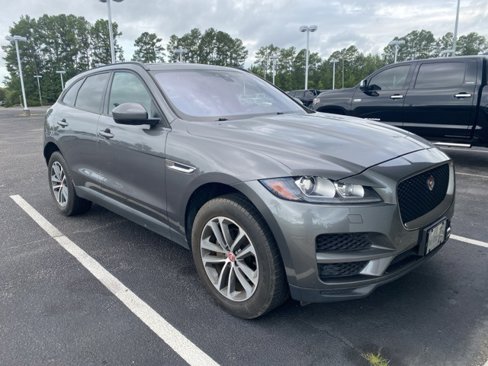 Used 2018 Jaguar F-PACE Premium image 1
