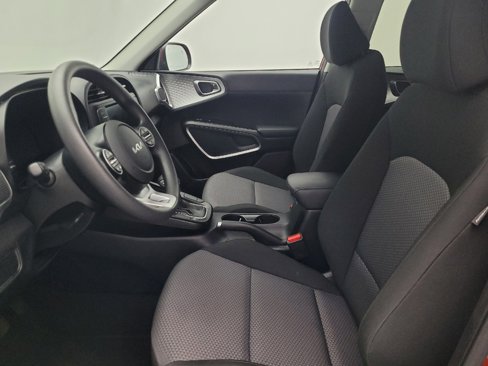 Used 2024 Kia Soul LX w/ Option Group 015 image 17