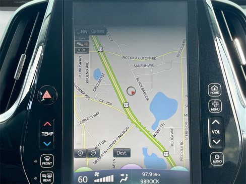 Used 2017 Toyota Prius Prime Premium image 13