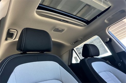 New 2025 Hyundai Venue SEL image 14
