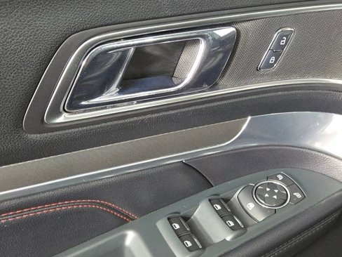 Used 2019 Ford Explorer Sport image 28