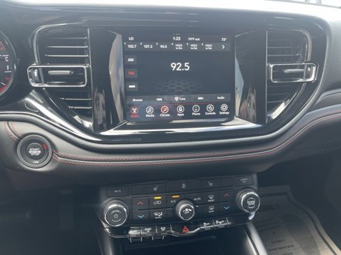 Used 2023 Dodge Durango GT image 26