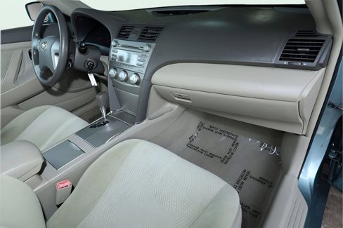 Used 2010 Toyota Camry image 18