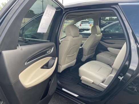 Used 2020 Buick Enclave Essence w/ Sound and Sites Package image 11
