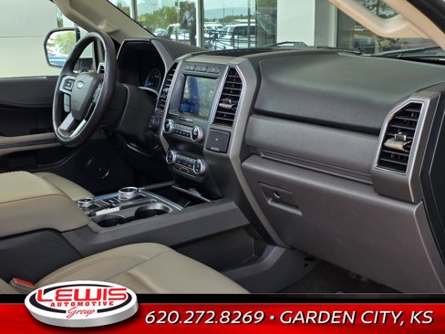 Used 2021 Ford Expedition Max XLT image 22