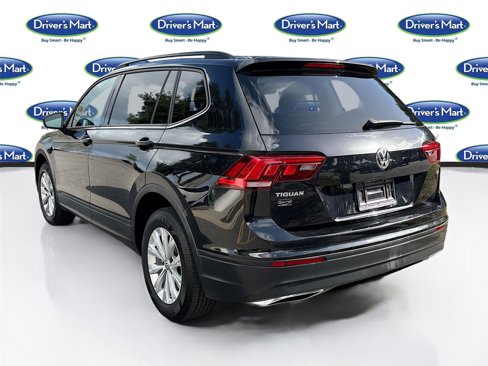 Used 2018 Volkswagen Tiguan S image 6