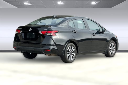Used 2022 Nissan Versa SV w/ Trunk Package image 8