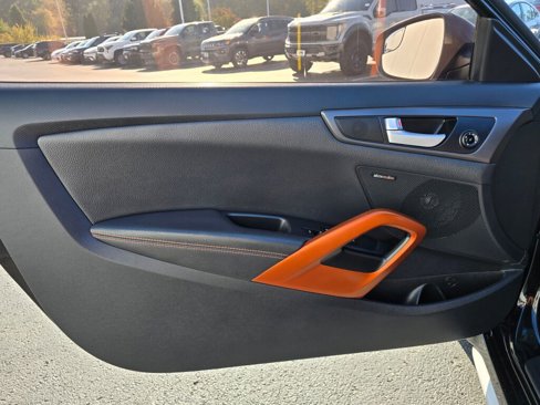 Used 2016 Hyundai Veloster Turbo image 35
