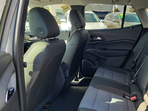 New 2025 Chevrolet Trax LT image 8
