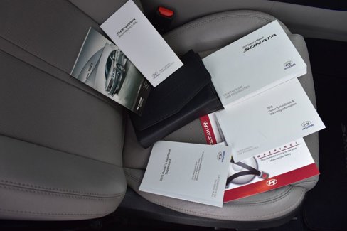 Used 2015 Hyundai Sonata Limited image 13