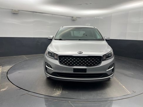 Used 2020 Kia Sedona LX image 3