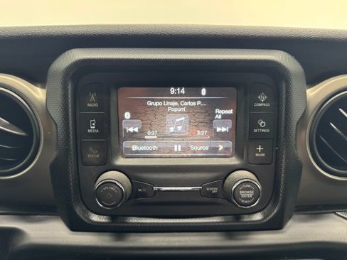 Used 2018 Jeep Wrangler Unlimited Sport S image 27
