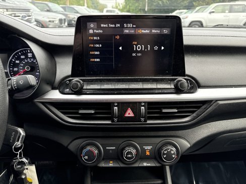 Used 2023 Kia Forte LXS w/ LXS Technology Package image 17