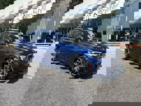 Certified 2024 BMW 330i Sedan image 2