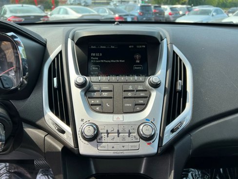 Used 2017 GMC Terrain SLE w/ Convenience Package image 13