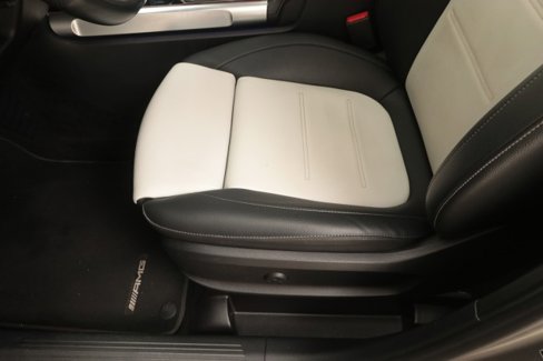 Used 2021 Mercedes-Benz GLB 35 AMG 4MATIC image 42