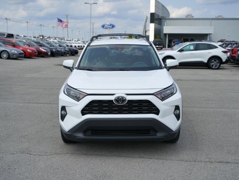 Used 2021 Toyota RAV4 XLE image 2