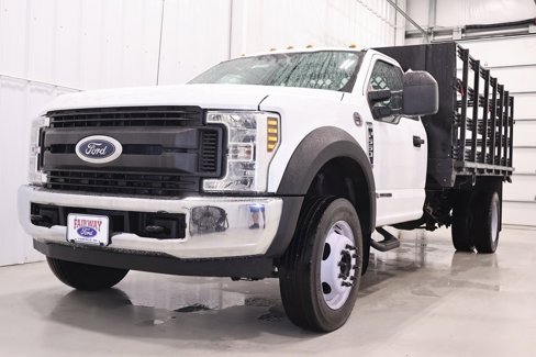 Used 2018 Ford F550 2WD Regular Cab Super Duty image 5