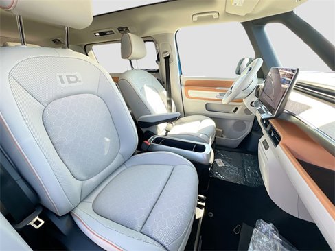 New 2025 Volkswagen ID. Buzz Pro S Plus image 30