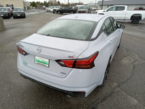 New 2024 Nissan Altima 2.5 SR w/ SR Premium Package image 7