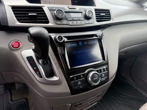 Used 2016 Honda Odyssey Touring image 23