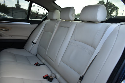 Used 2015 BMW 550i Sedan image 28