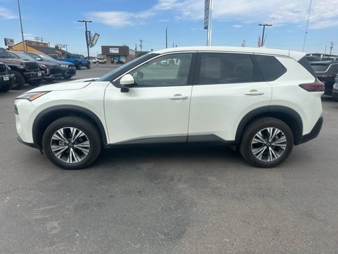 Used 2023 Nissan Rogue SV image 7