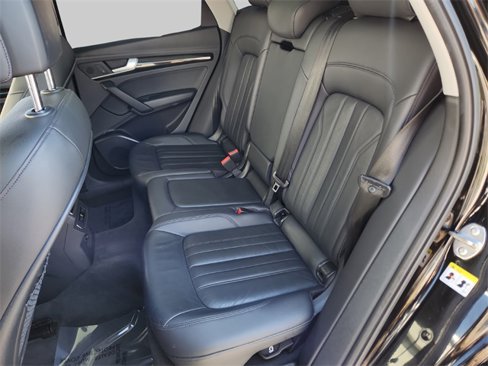 Used 2018 Audi Q5 2.0T Premium Plus w/ Premium Plus Package image 33