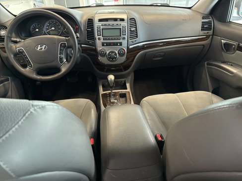 Used 2012 Hyundai Santa Fe SE image 24