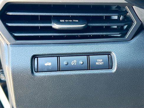 Used 2022 Nissan Altima 2.5 SV image 10