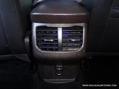 Used 2016 Ford Fusion SE image 15