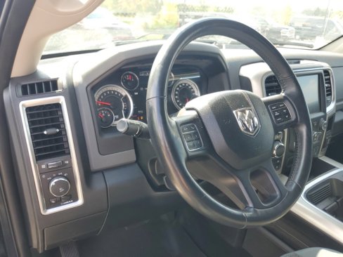 Used 2017 RAM 1500 Big Horn image 10