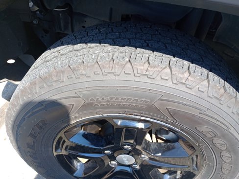 Used 2018 Jeep Wrangler Unlimited Sport S image 10