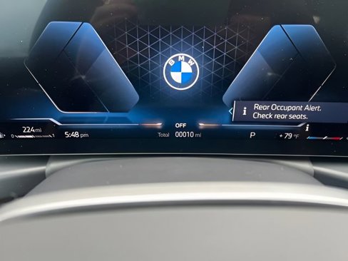 New 2025 BMW 330i xDrive Sedan w/ Convenience Package image 12