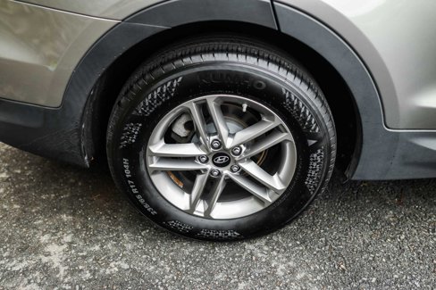 Used 2017 Hyundai Santa Fe Sport image 5