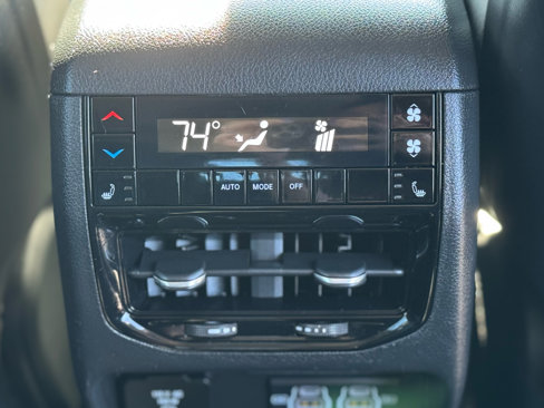 Used 2021 Jeep Grand Cherokee L Limited w/ MOPAR Finishing Package image 29