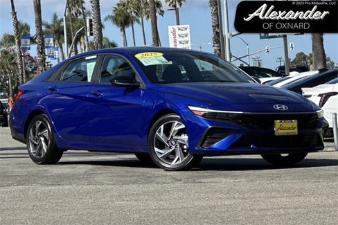 Certified 2025 Hyundai Elantra Sport image 1