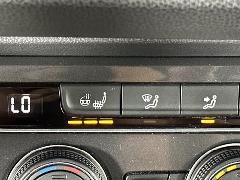 Used 2020 Volkswagen Tiguan SEL Premium R-Line w/ 3rd Row Seat Package image 23