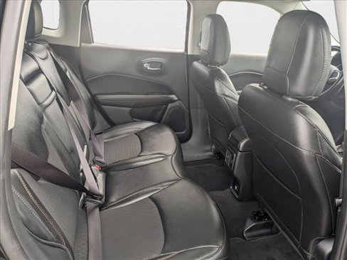 Used 2020 Jeep Compass Latitude w/ Cold Weather Group image 20