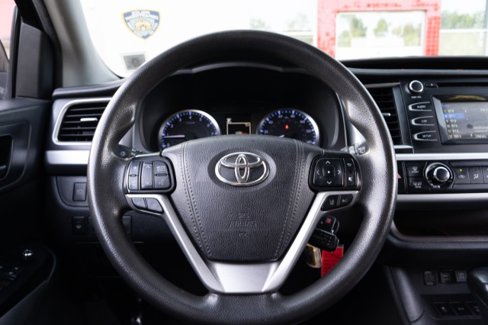 Used 2019 Toyota Highlander Plus image 41