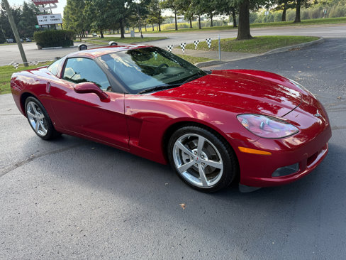 Used 2008 Chevrolet Corvette Coupe image 11