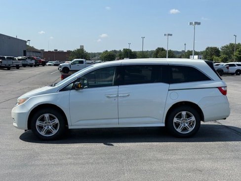 Used 2013 Honda Odyssey Touring image 6