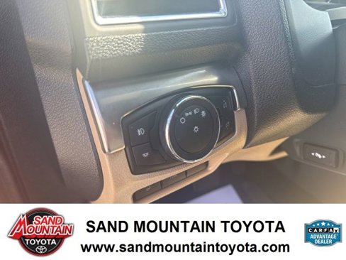 Used 2017 Ford Explorer Limited w/ Equipment Group 301A image 13