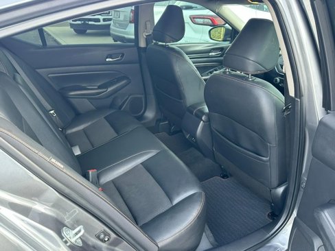 Used 2020 Nissan Altima 2.5 SR image 15