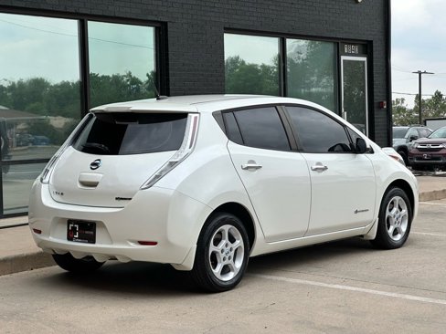 Used 2013 Nissan Leaf SV image 13