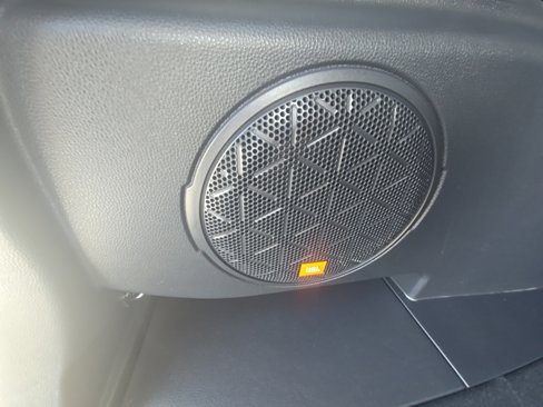 Used 2019 Toyota RAV4 Limited image 34