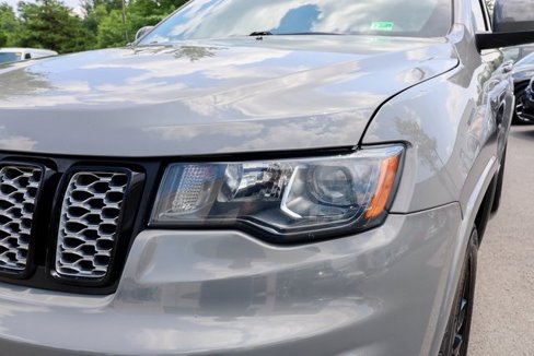 Used 2019 Jeep Grand Cherokee Altitude image 19