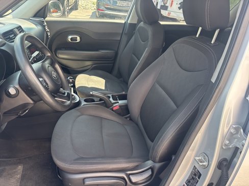Used 2016 Kia Soul image 7